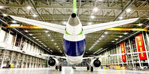 中国商飞新招 上海飞机工厂变身旅游热点，C919展翅待飞 大型活动组织服务